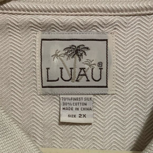 LUAU Tuscany  100% Silk Jacquard and Cuffs Herringbone Weave 3 Button 2X - Picture 4 of 6